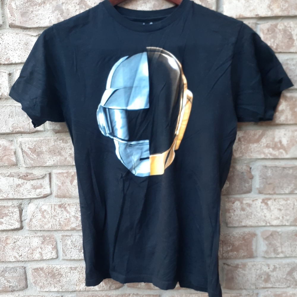 Medium sized Draft Punk tee